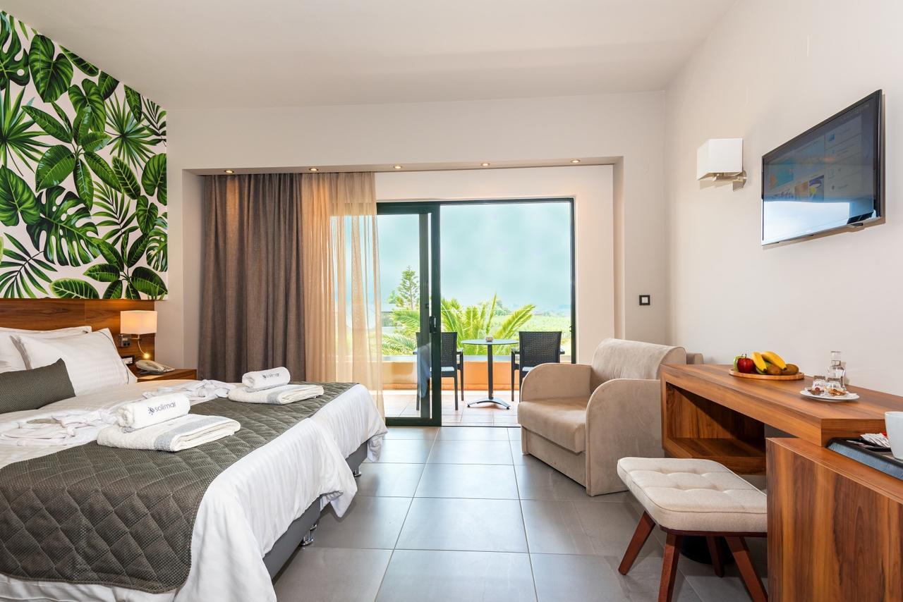 Solimar Aquamarine Resort Gerani  ภายนอก รูปภาพ
