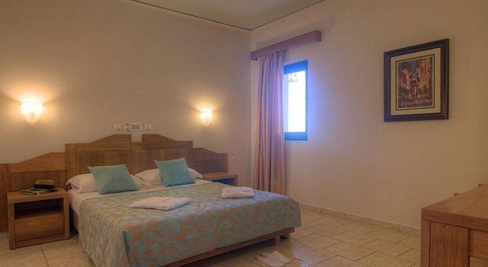 Solimar Aquamarine Resort Gerani  ภายนอก รูปภาพ